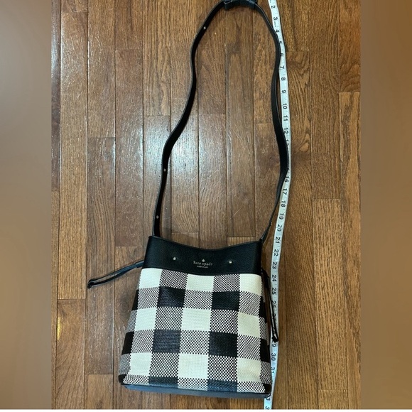 Kate Spade NY Gingham Large Bucket Bag Convertible crossbody & shoulder strap - Picture 12 of 12